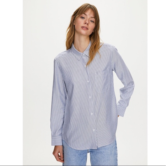 📌 NWT Sunday Best by Aritzia B/W Montana Shirt - Picture 1 of 6